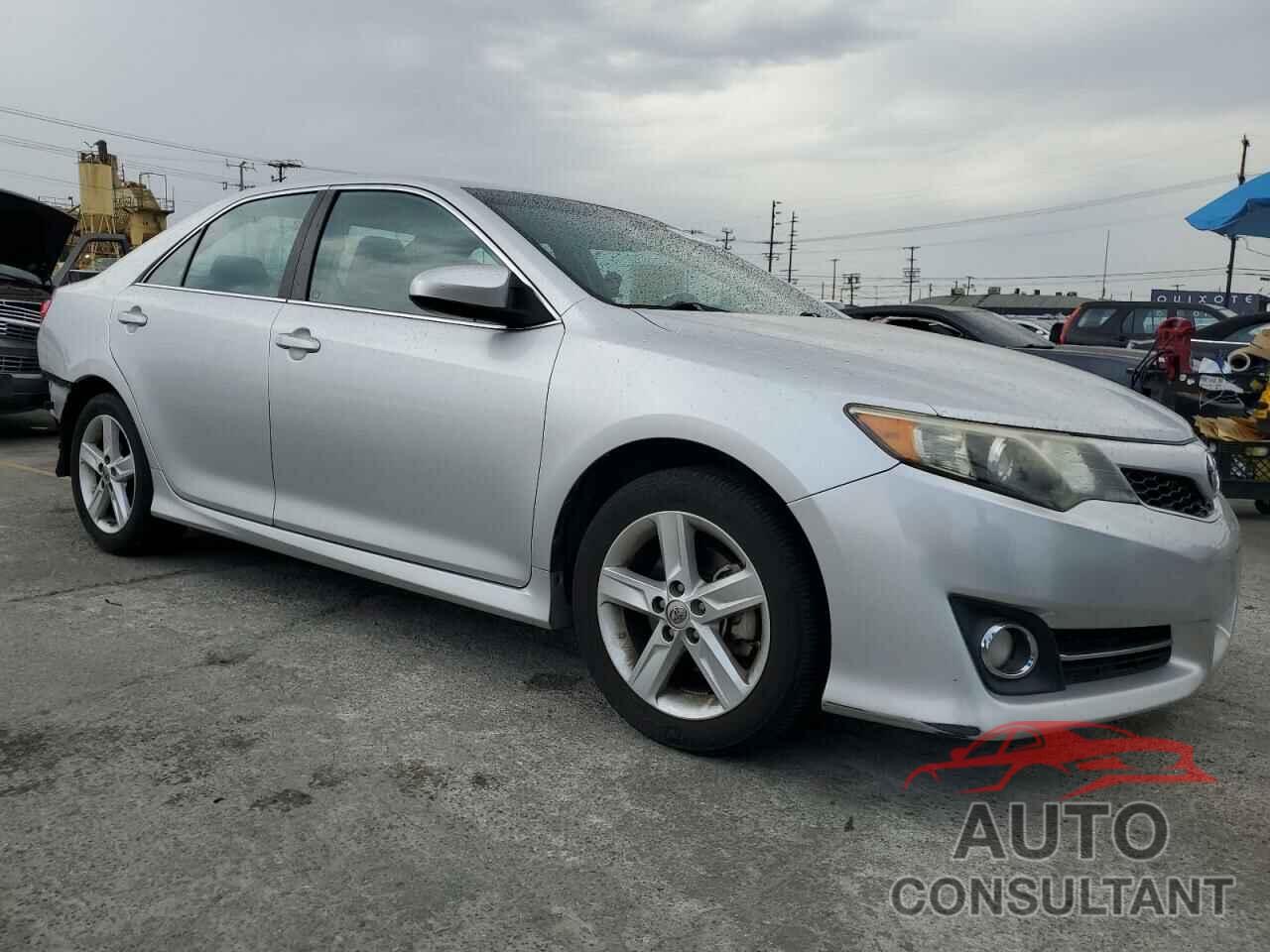 TOYOTA CAMRY 2013 - 4T1BF1FKXDU276444