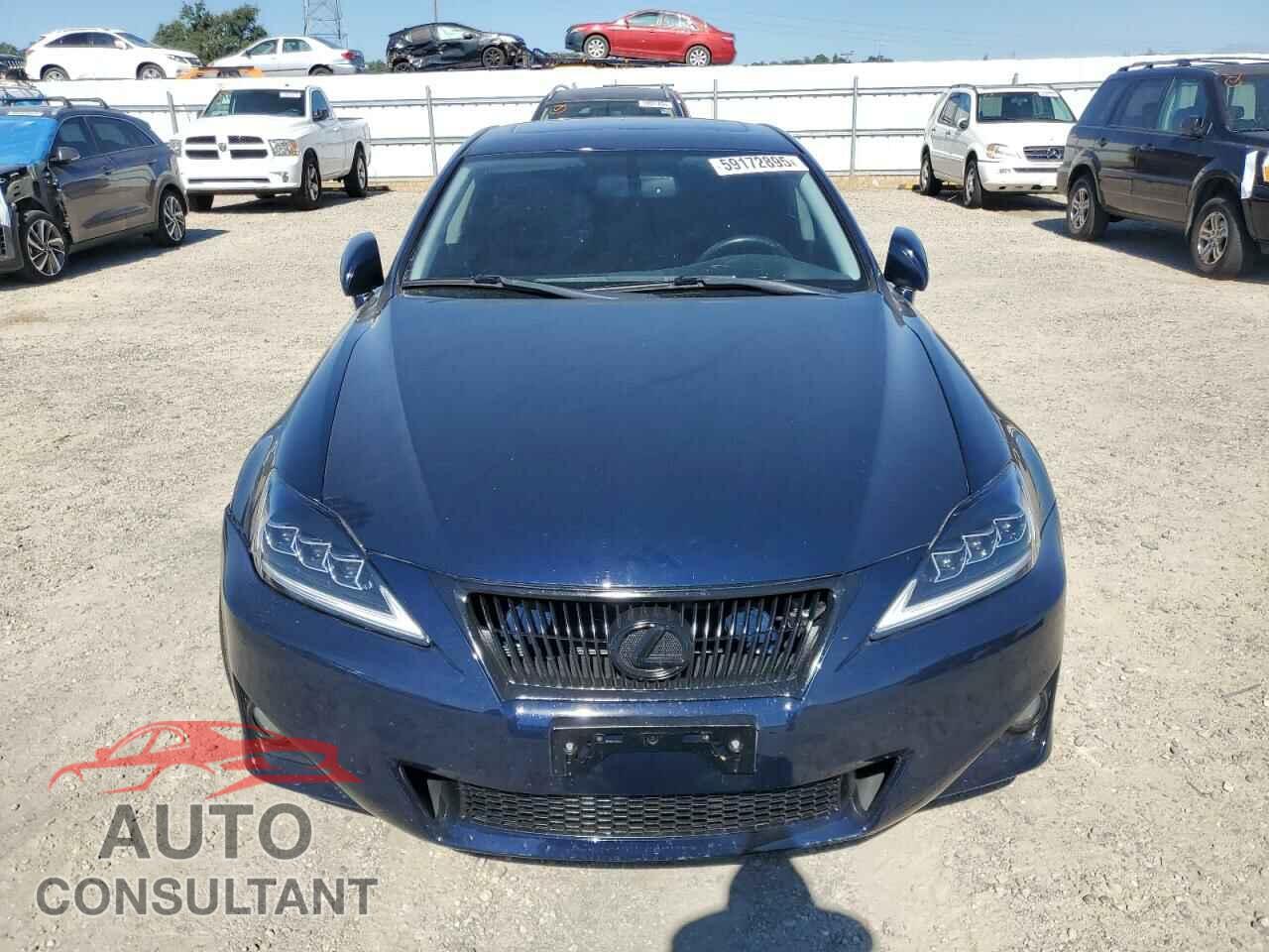 LEXUS IS 2011 - JTHBF5C29B5149755