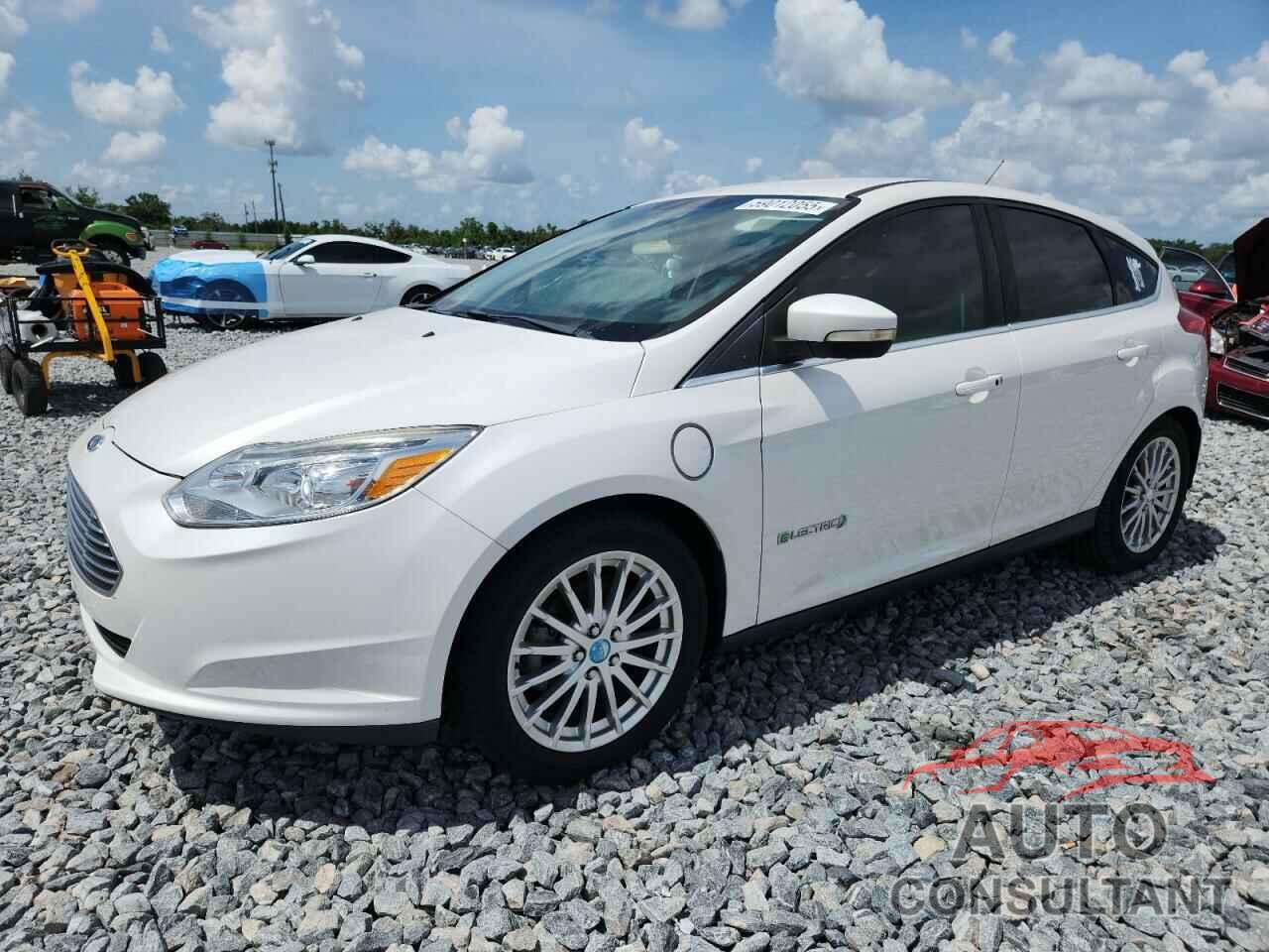 FORD FOCUS 2013 - 1FADP3R41DL241175