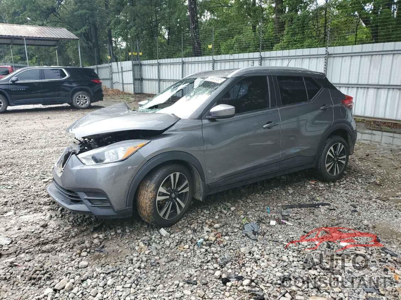 NISSAN KICKS 2018 - 3N1CP5CU3JL517448