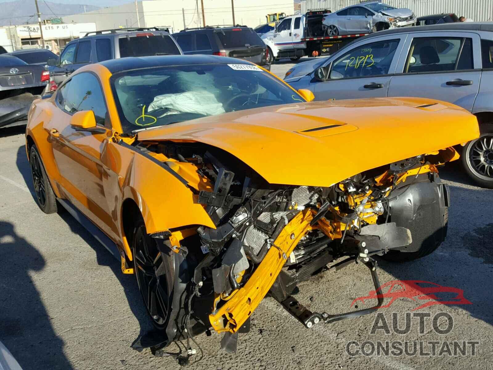 FORD MUSTANG 2018 - 1FA6P8TH4J5176419