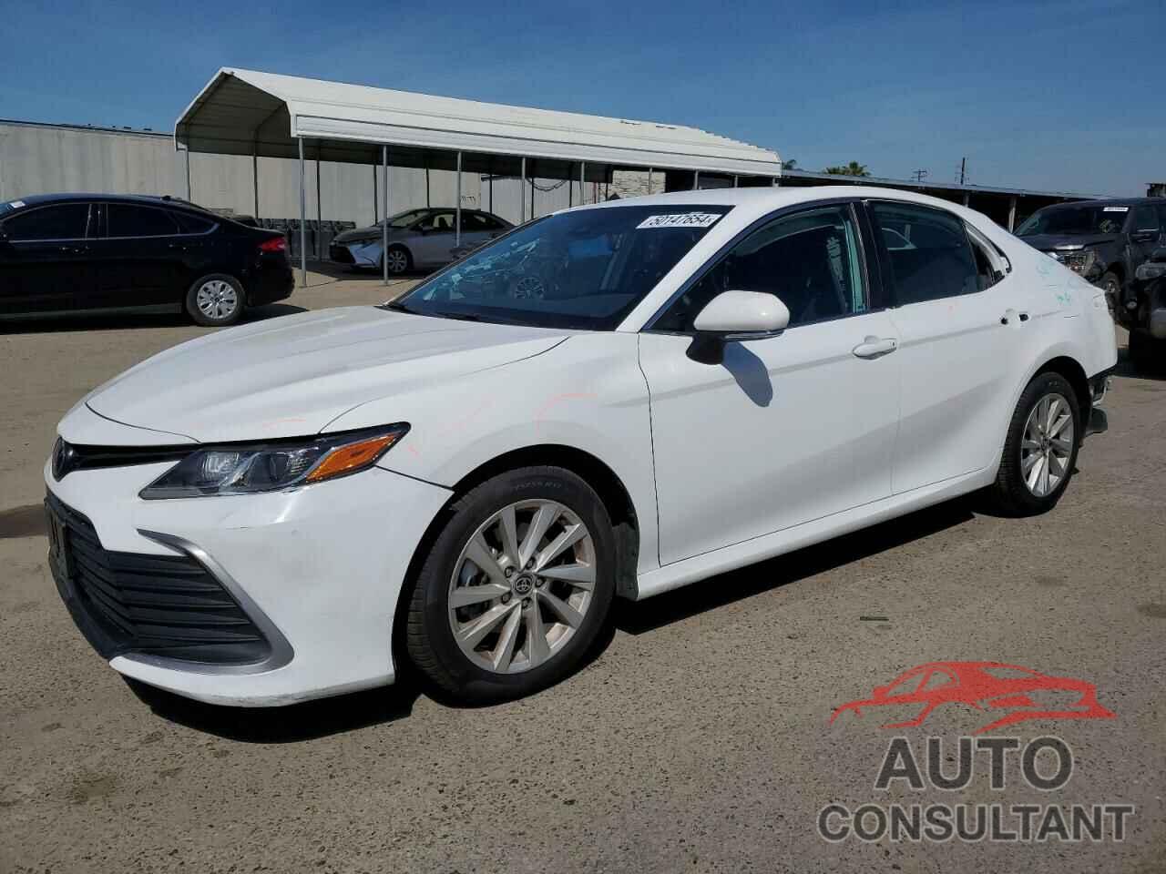 TOYOTA CAMRY 2022 - 4T1R11AKXNU683122