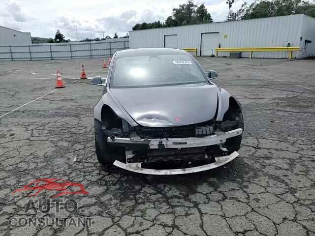 TESLA MODEL 3 2020 - 5YJ3E1EC7LF746913