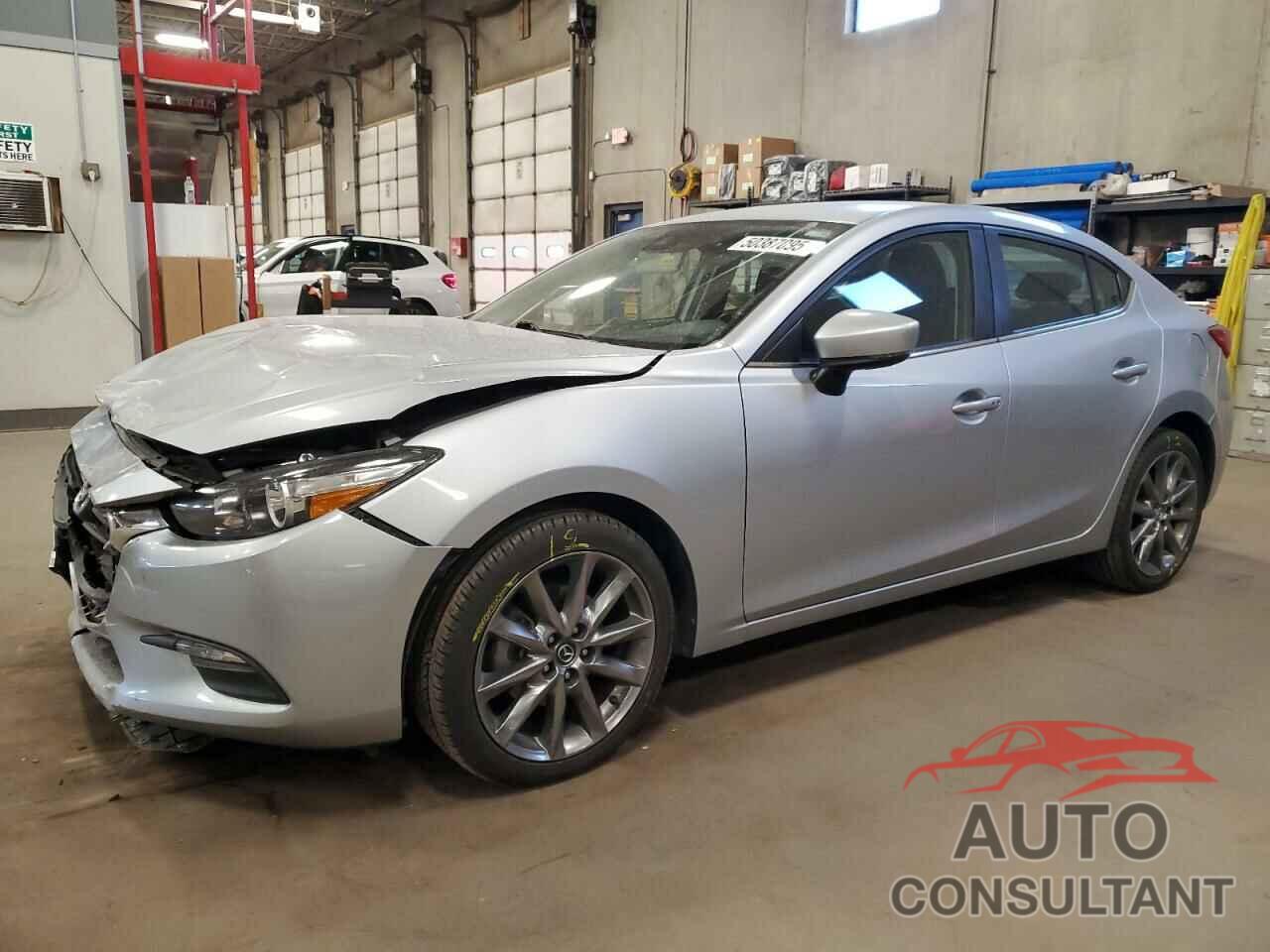 MAZDA 3 2018 - 3MZBN1V34JM205285