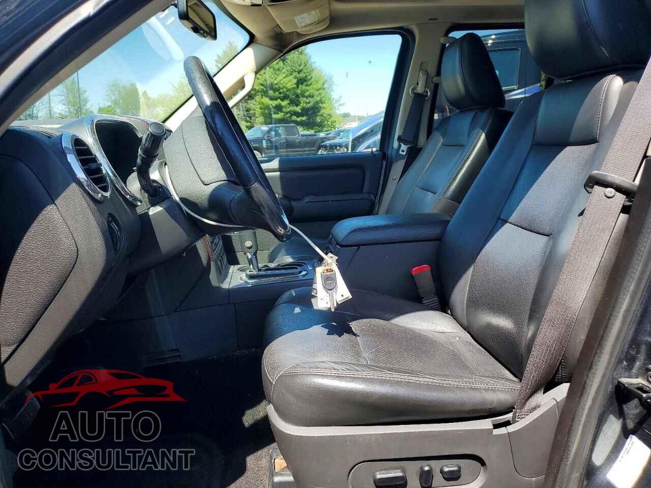 FORD EXPLORER 2010 - 1FMEU7FE8AUA95547