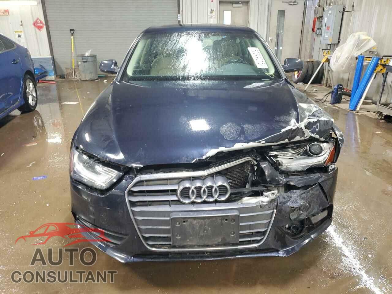 AUDI A4 2013 - WAUAFAFL7DN034517