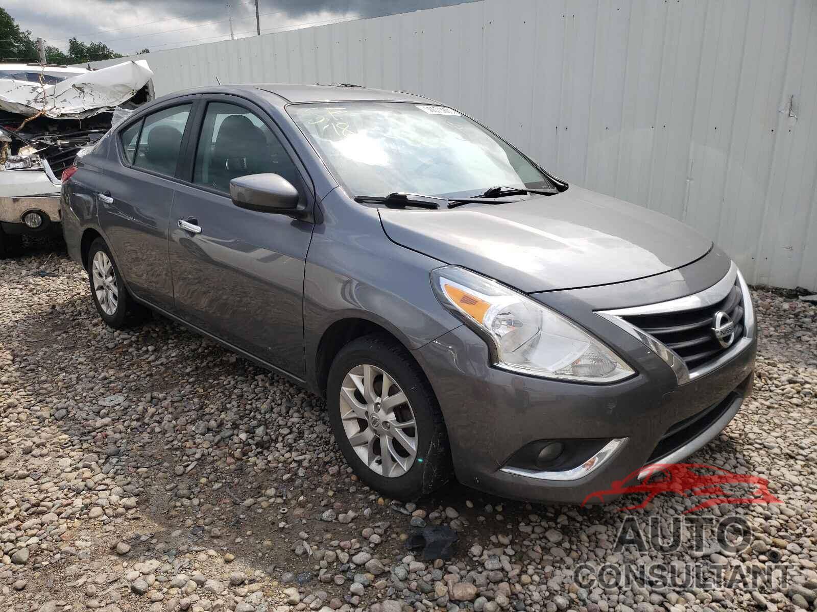 NISSAN VERSA 2018 - 3N1CN7AP9JL852910