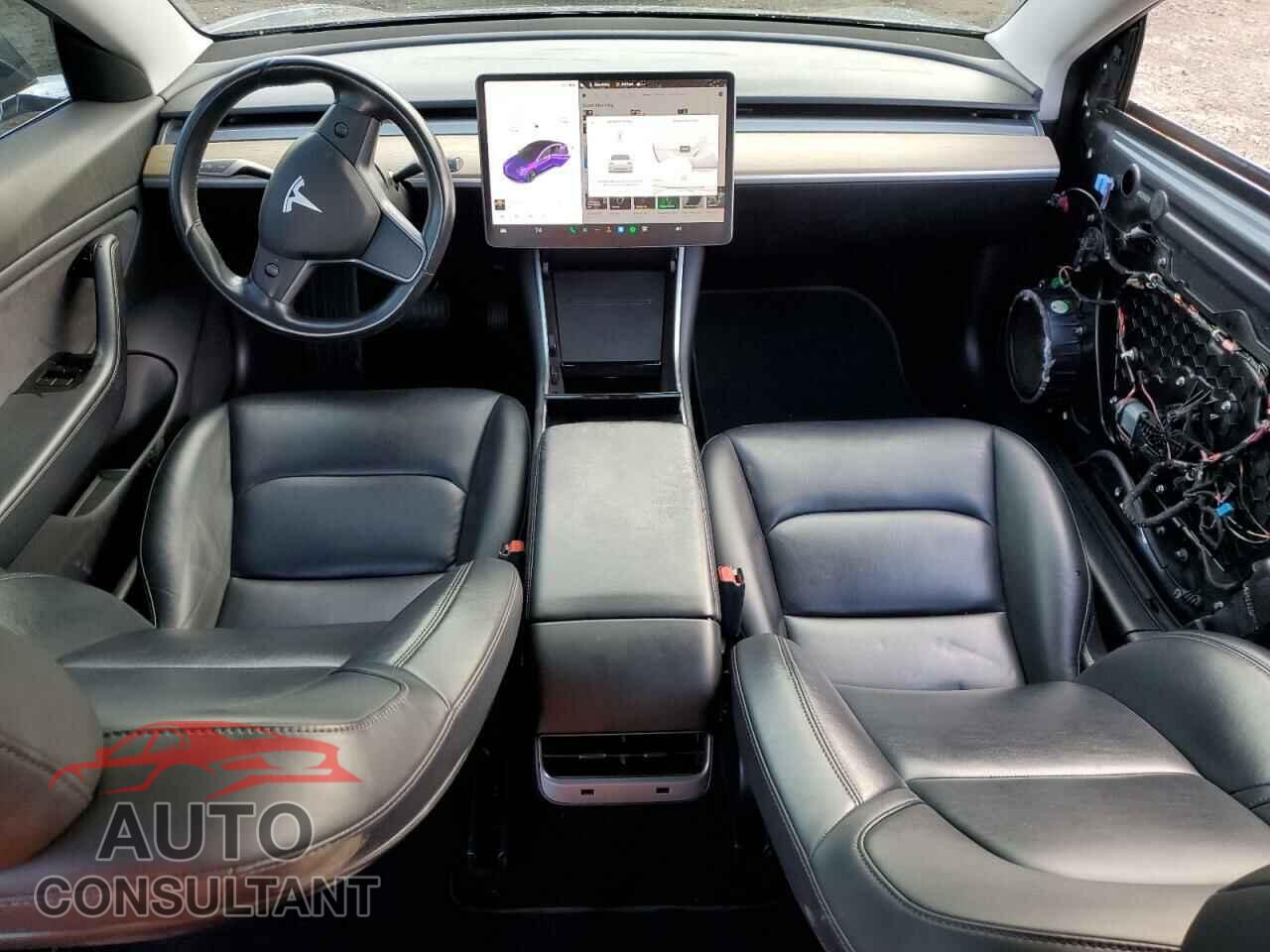 TESLA MODEL 3 2018 - 5YJ3E1EB0JF144732