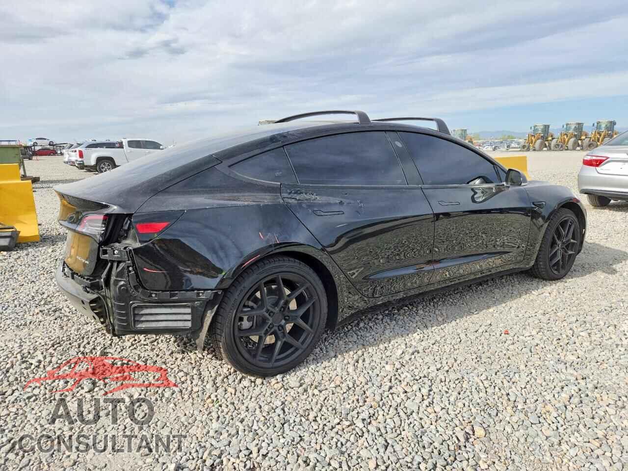 TESLA MODEL 3 2018 - 5YJ3E1EB9JF184839