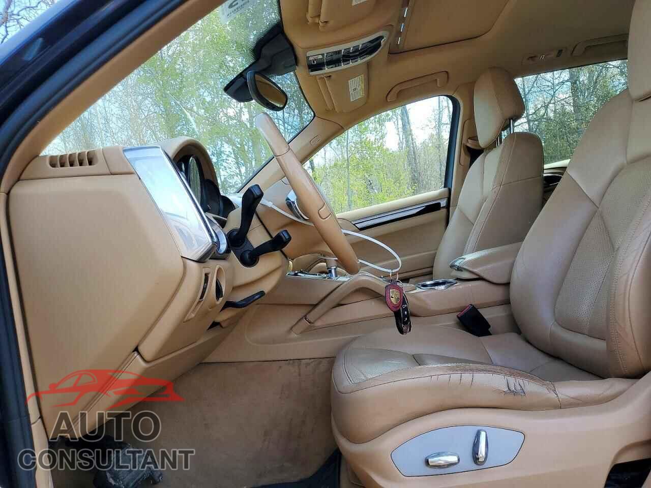 PORSCHE CAYENNE 2011 - WP1AA2A23BLA01284