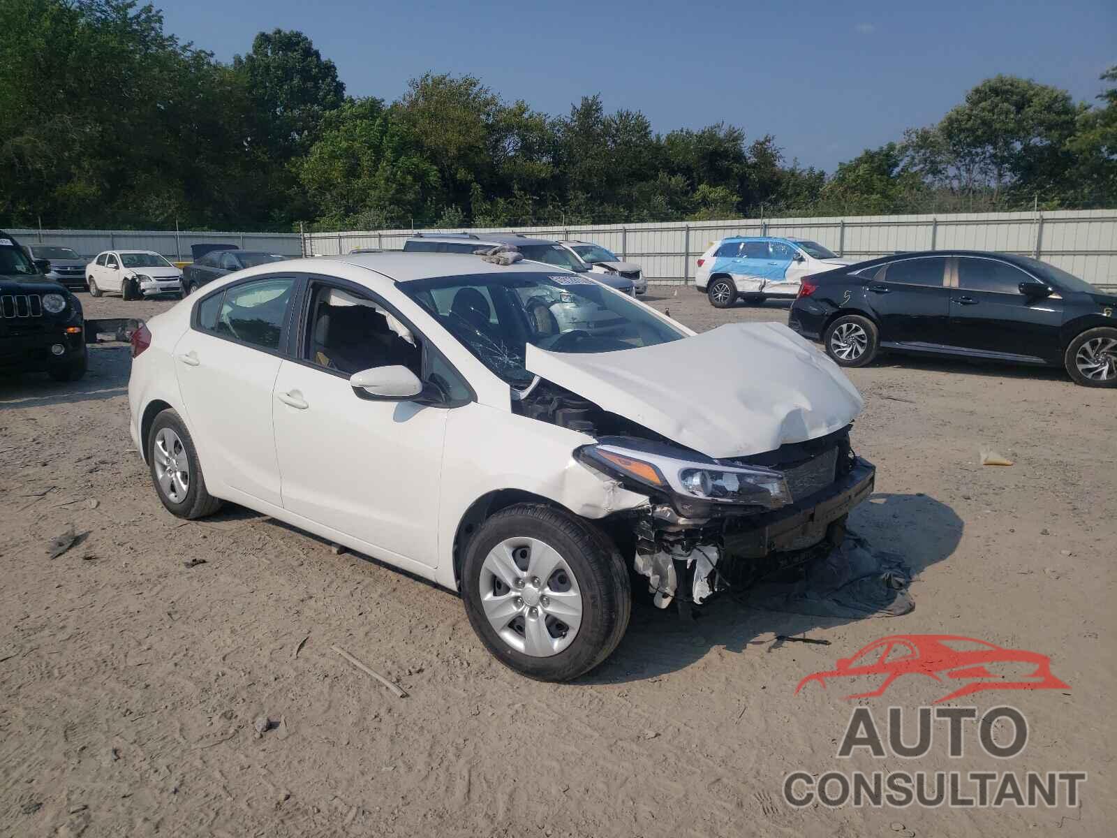 KIA FORTE 2018 - 3KPFK4A7XJE228121