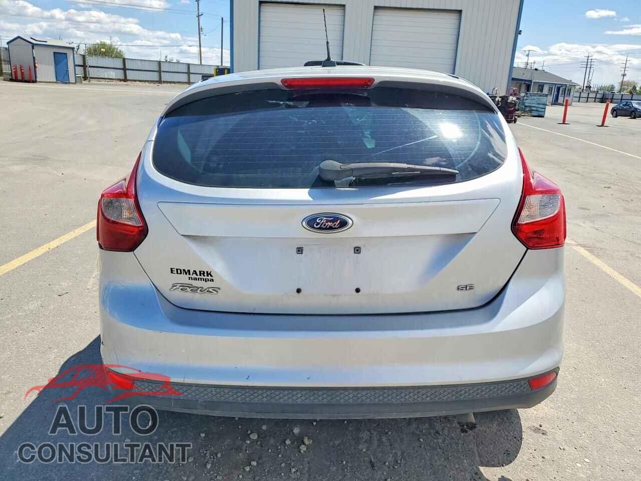 FORD FOCUS 2014 - 1FADP3K28EL443487