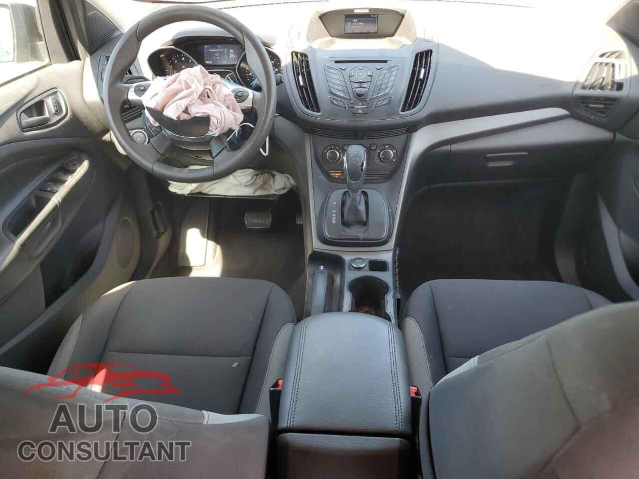 FORD ESCAPE 2015 - 1FMCU0F76FUB56580