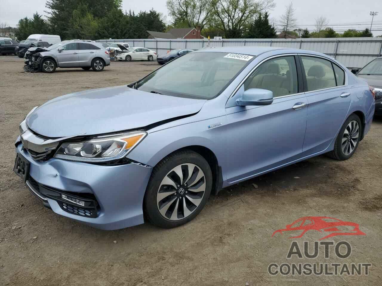 HONDA ACCORD 2017 - JHMCR6F36HC018373
