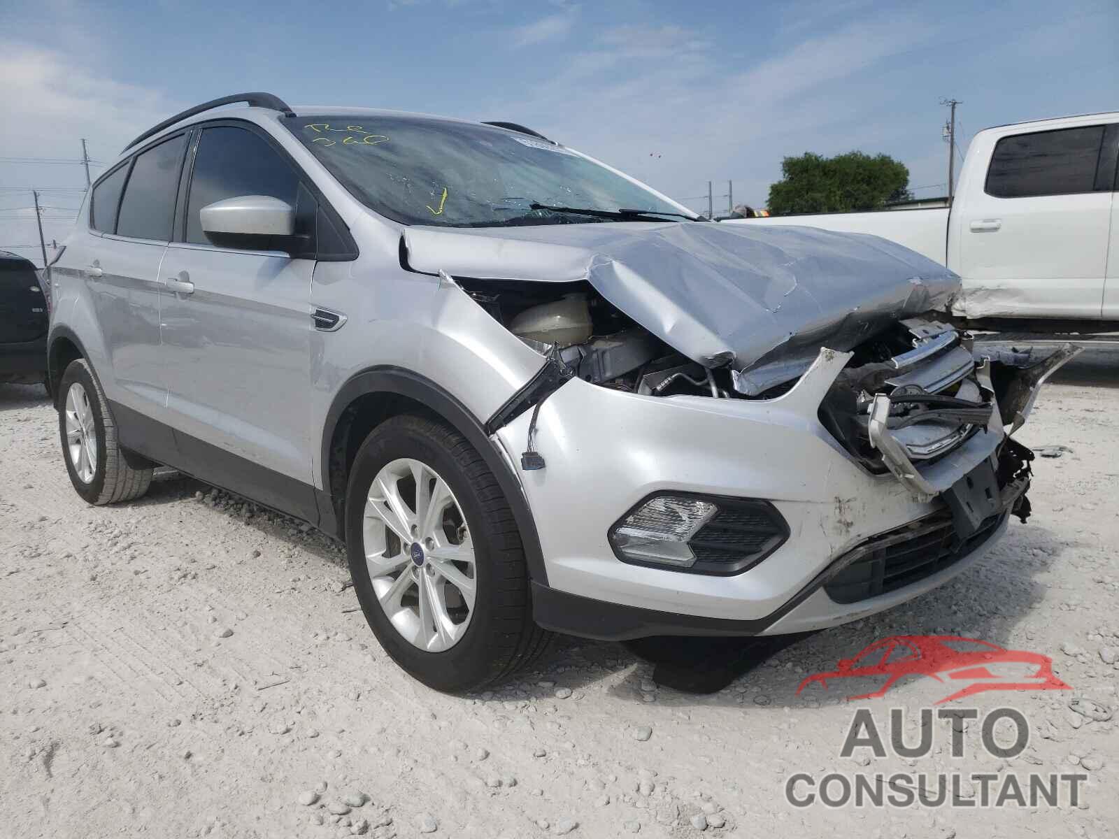 FORD ESCAPE 2018 - 1FMCU0HD3JUB71775