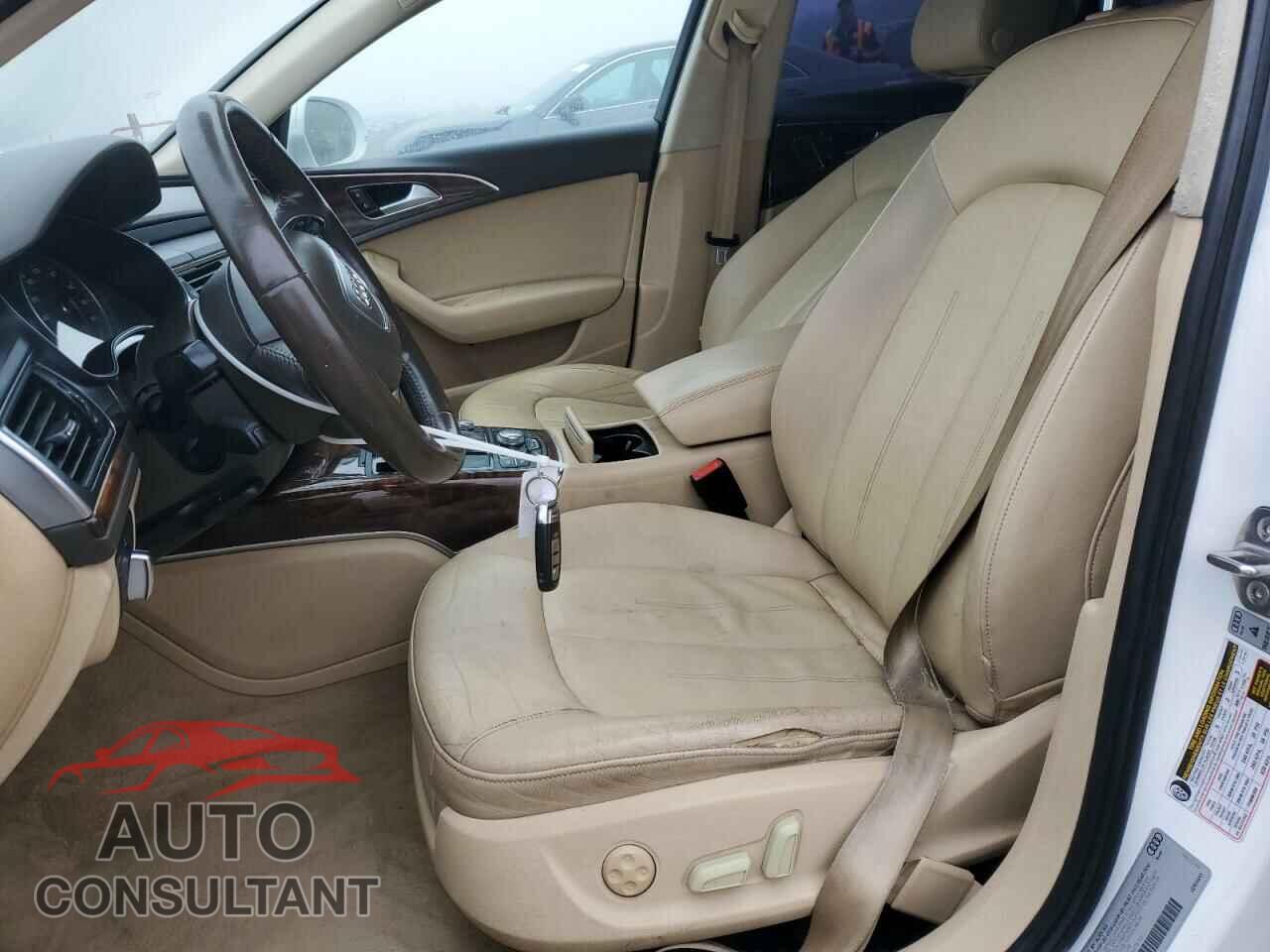 AUDI A6 2013 - WAUDFAFC8DN076742
