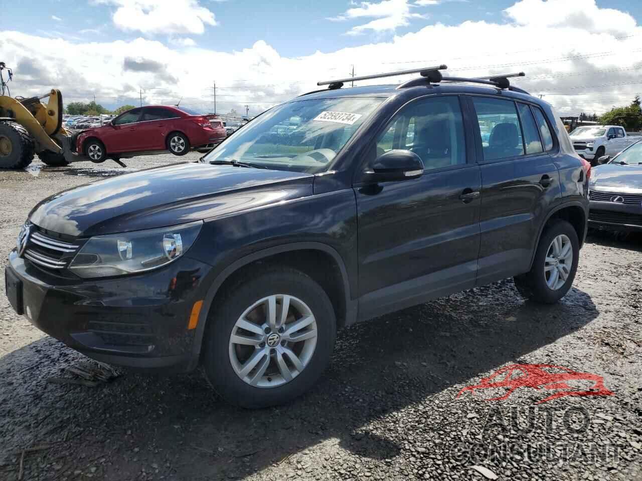 VOLKSWAGEN TIGUAN 2016 - WVGBV7AX2GW567800