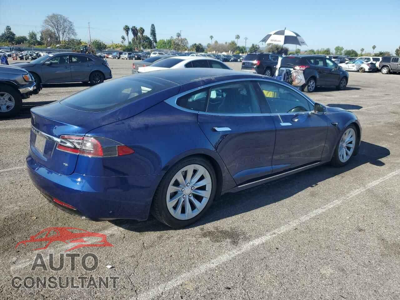TESLA MODEL S 2017 - 5YJSA1E11HF218751