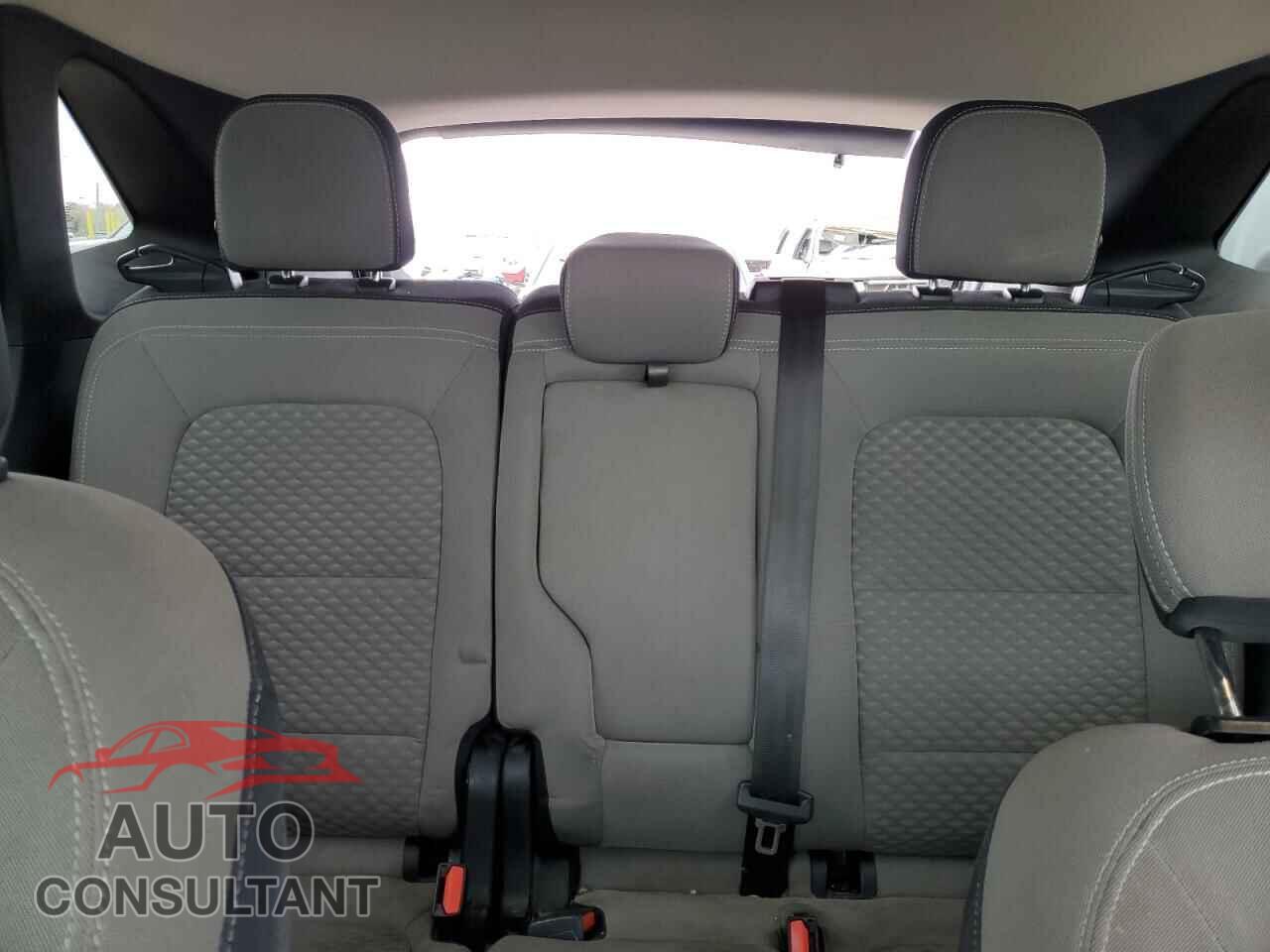 FORD ESCAPE 2020 - 1FMCU0G60LUA51406