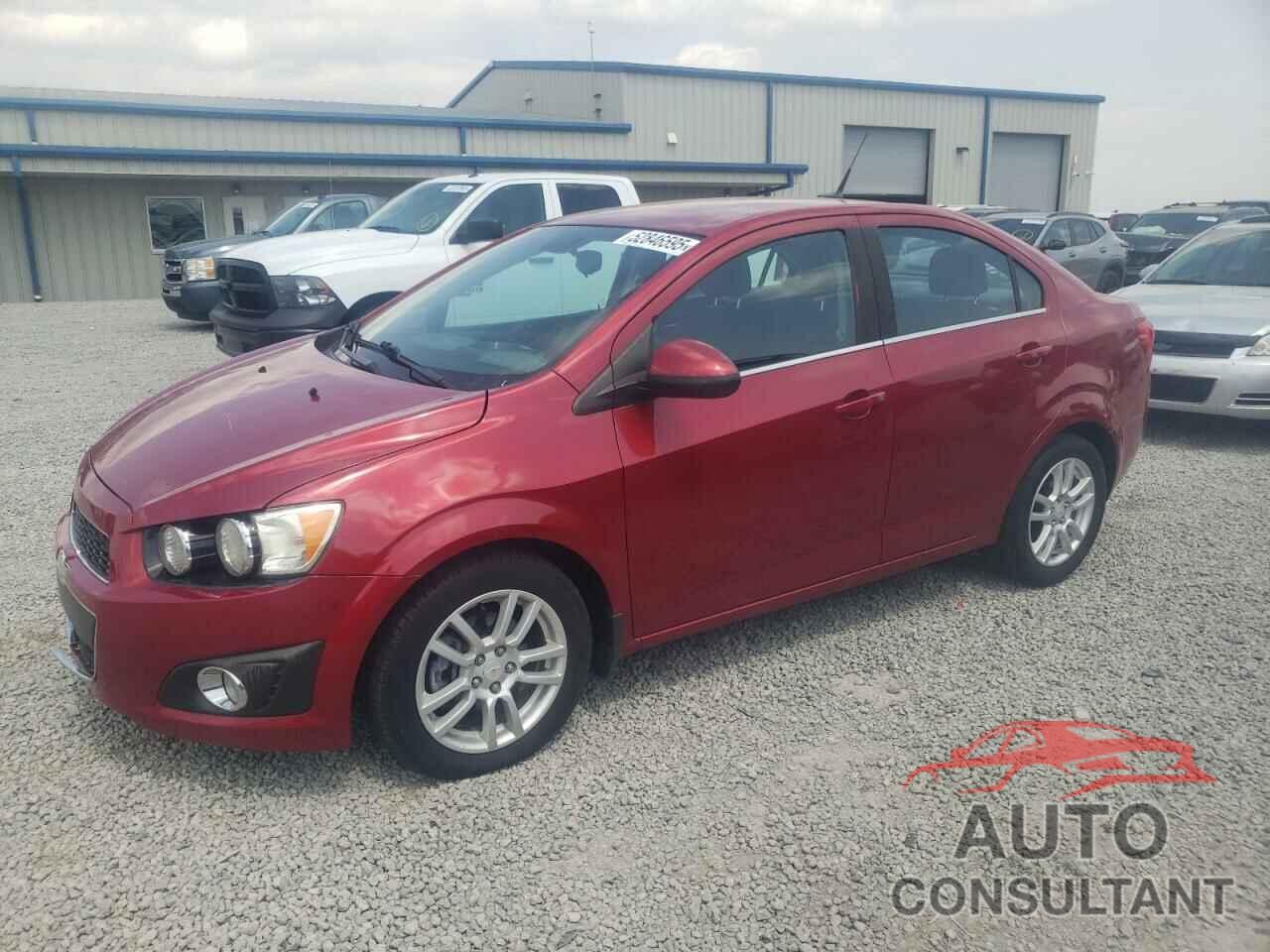 CHEVROLET SONIC 2012 - 1G1JC5SH3C4202977