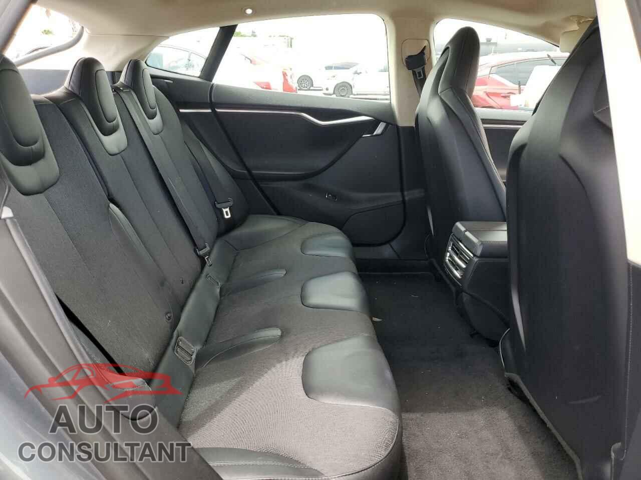 TESLA MODEL S 2012 - 5YJSA1CNXCFP03209