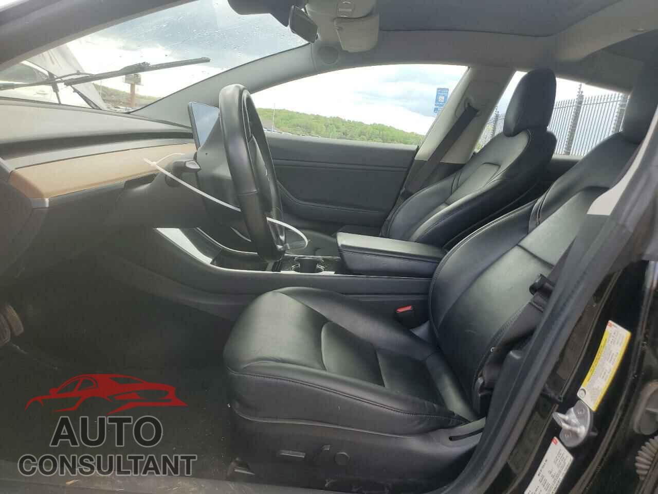 TESLA MODEL 3 2018 - 5YJ3E1EA6JF075813