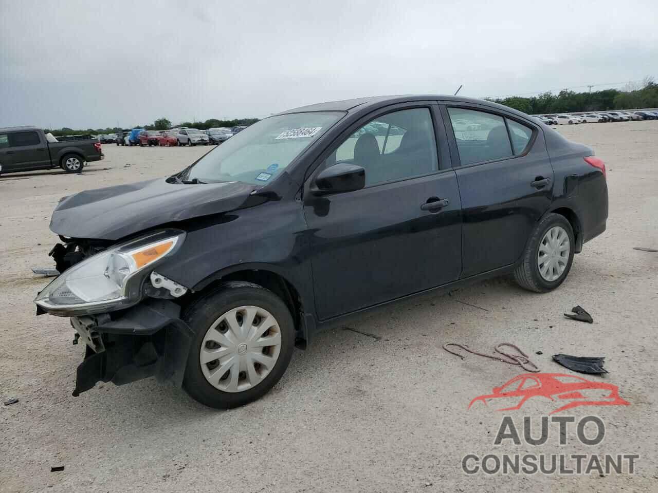 NISSAN VERSA 2018 - 3N1CN7AP0JL864735