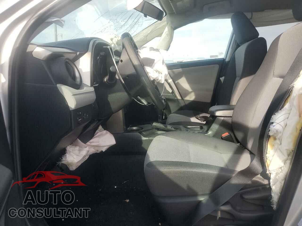 TOYOTA RAV4 2015 - 2T3BFREV7FW306701