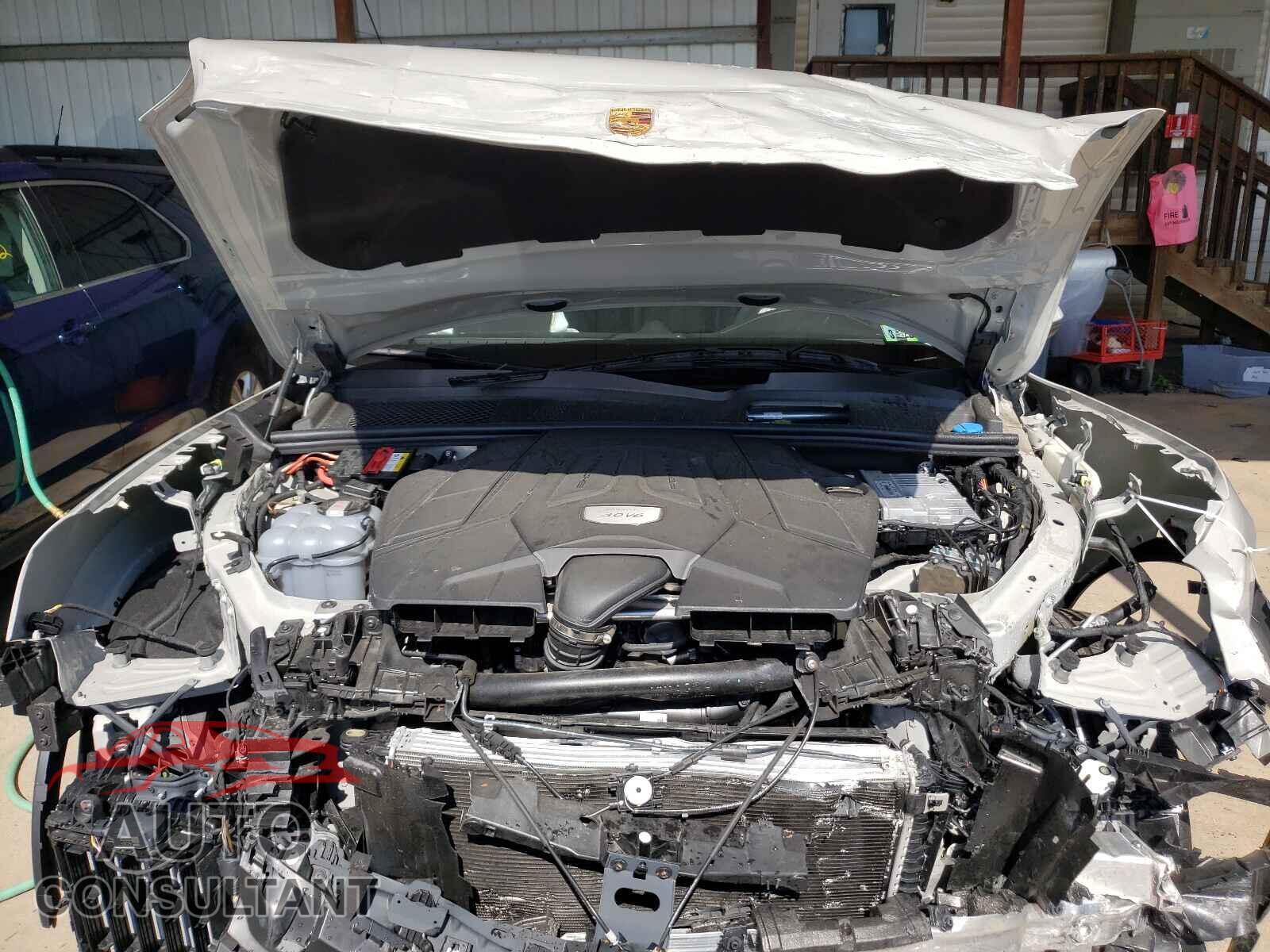 PORSCHE CAYENNE 2021 - WP1BA2AY2MDA41572