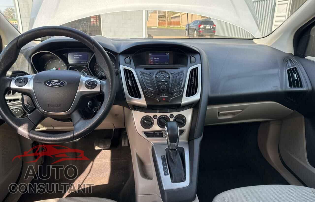 FORD FOCUS 2014 - 1FADP3K20EL283783