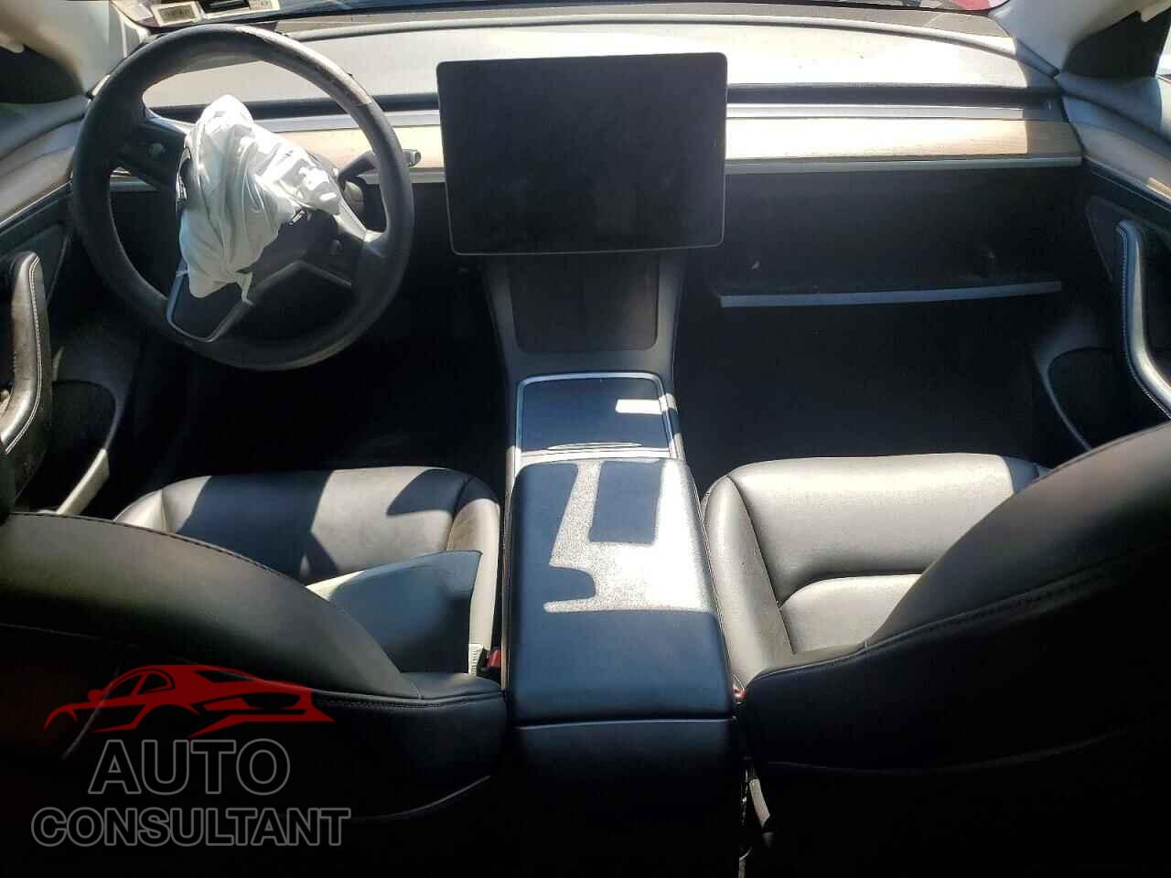 TESLA MODEL 3 2022 - 5YJ3E1EA4NF371001