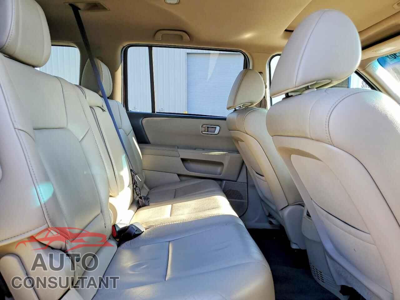 HONDA PILOT 2012 - 5FNYF4H52CB018322
