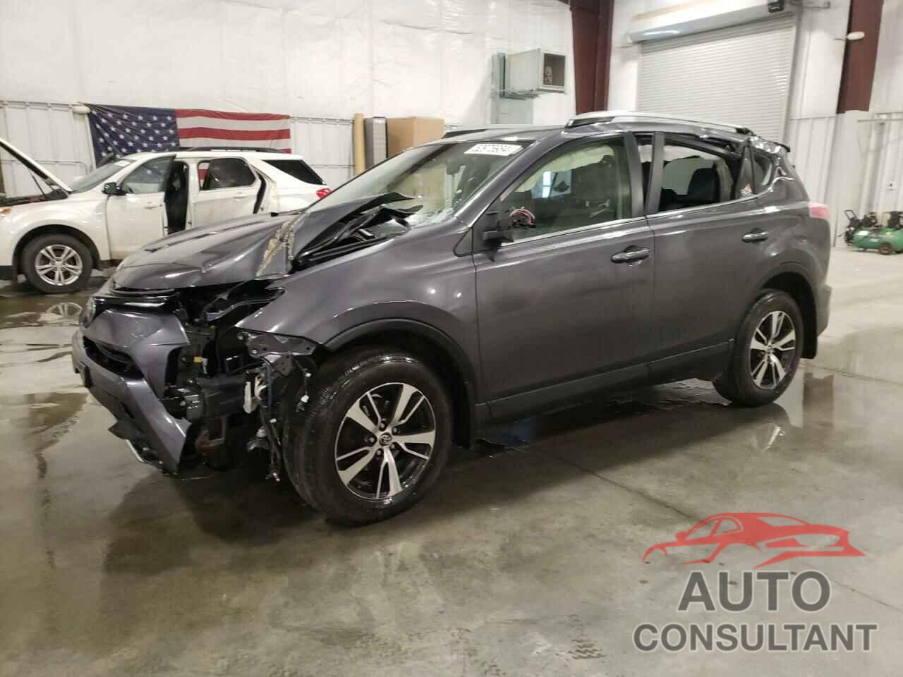 TOYOTA RAV4 2017 - JTMRFREV4HJ109646