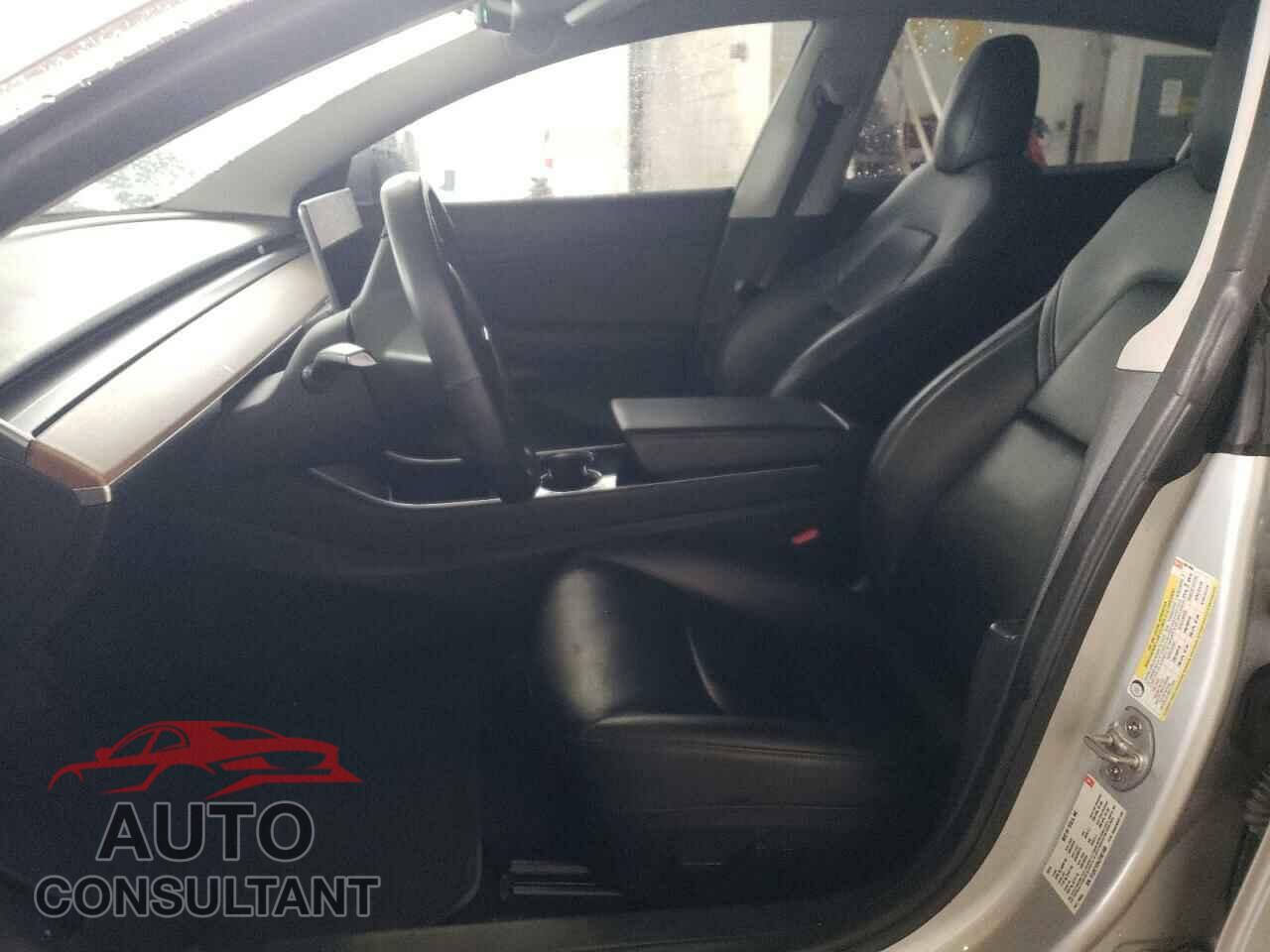TESLA MODEL 3 2018 - 5YJ3E1EB4JF087466