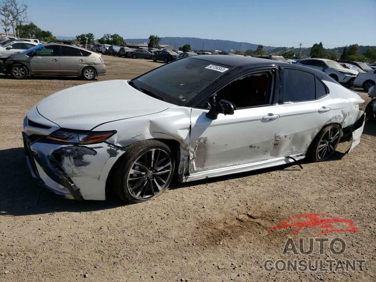 TOYOTA CAMRY 2021 - 4T1K61AK3MU448577