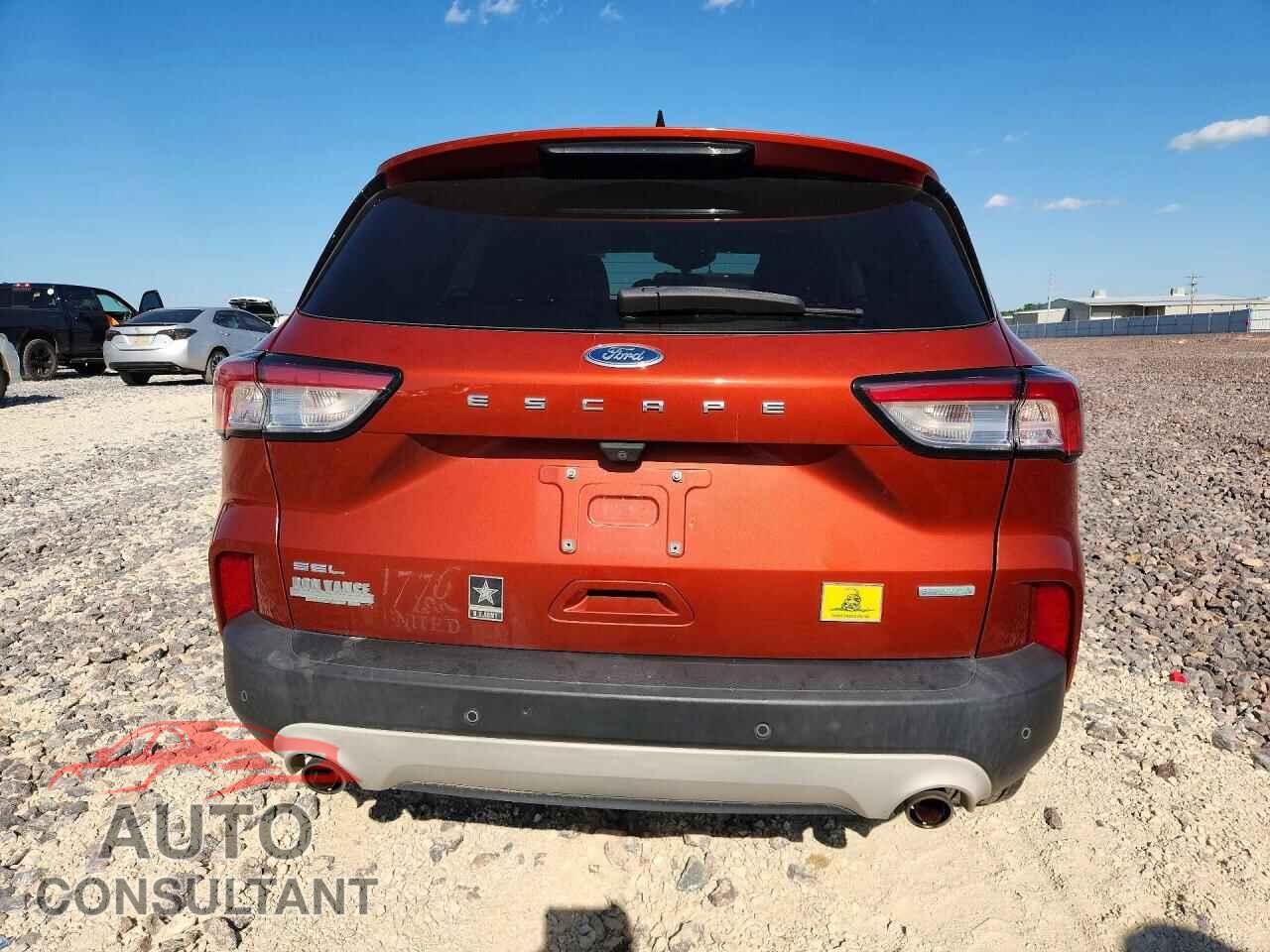 FORD ESCAPE 2020 - 1FMCU0H60LUA00826