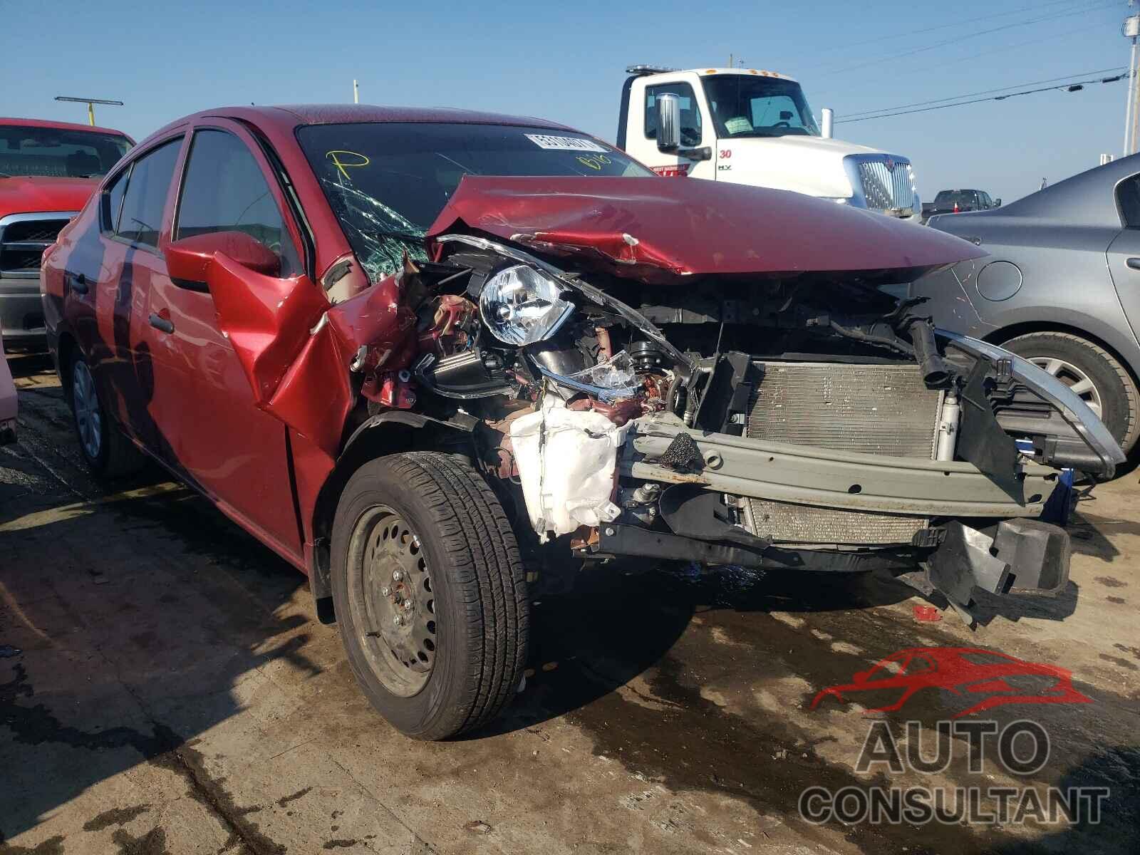 NISSAN VERSA 2019 - 3N1CN7AP2KL826179