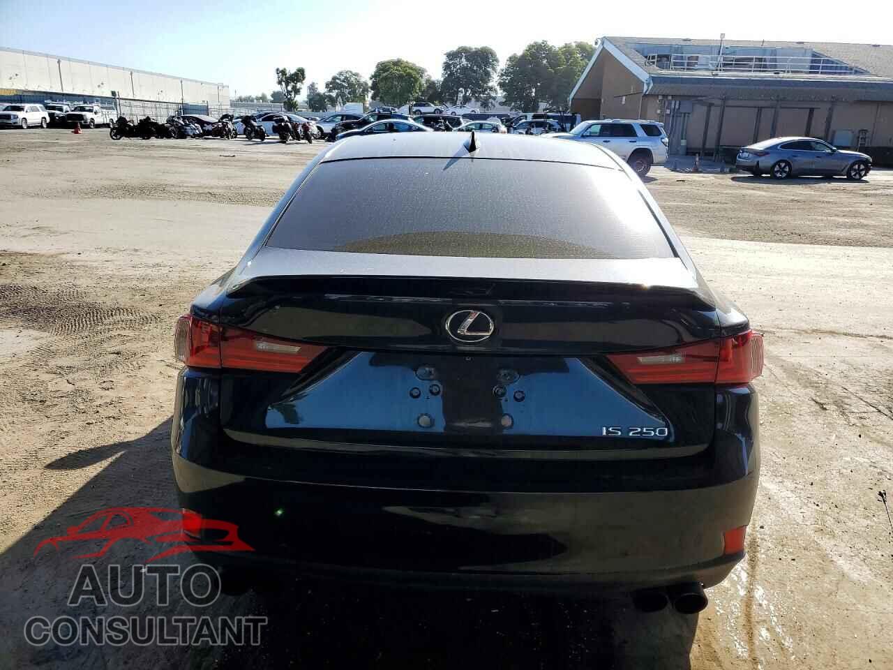 LEXUS IS 2014 - JTHBF1D24E5022794