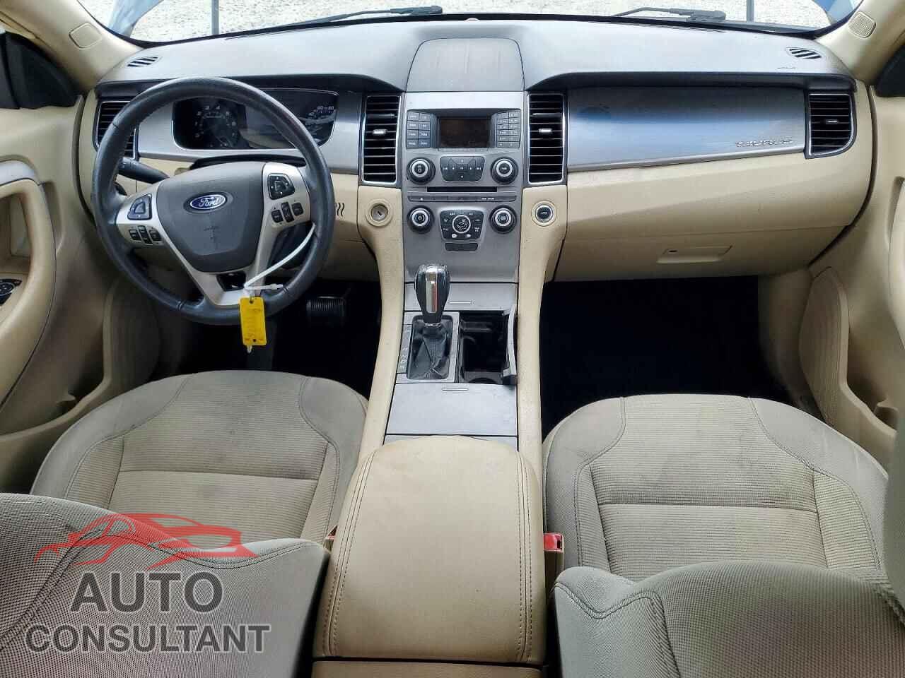 FORD TAURUS 2016 - 1FAHP2E84GG131156
