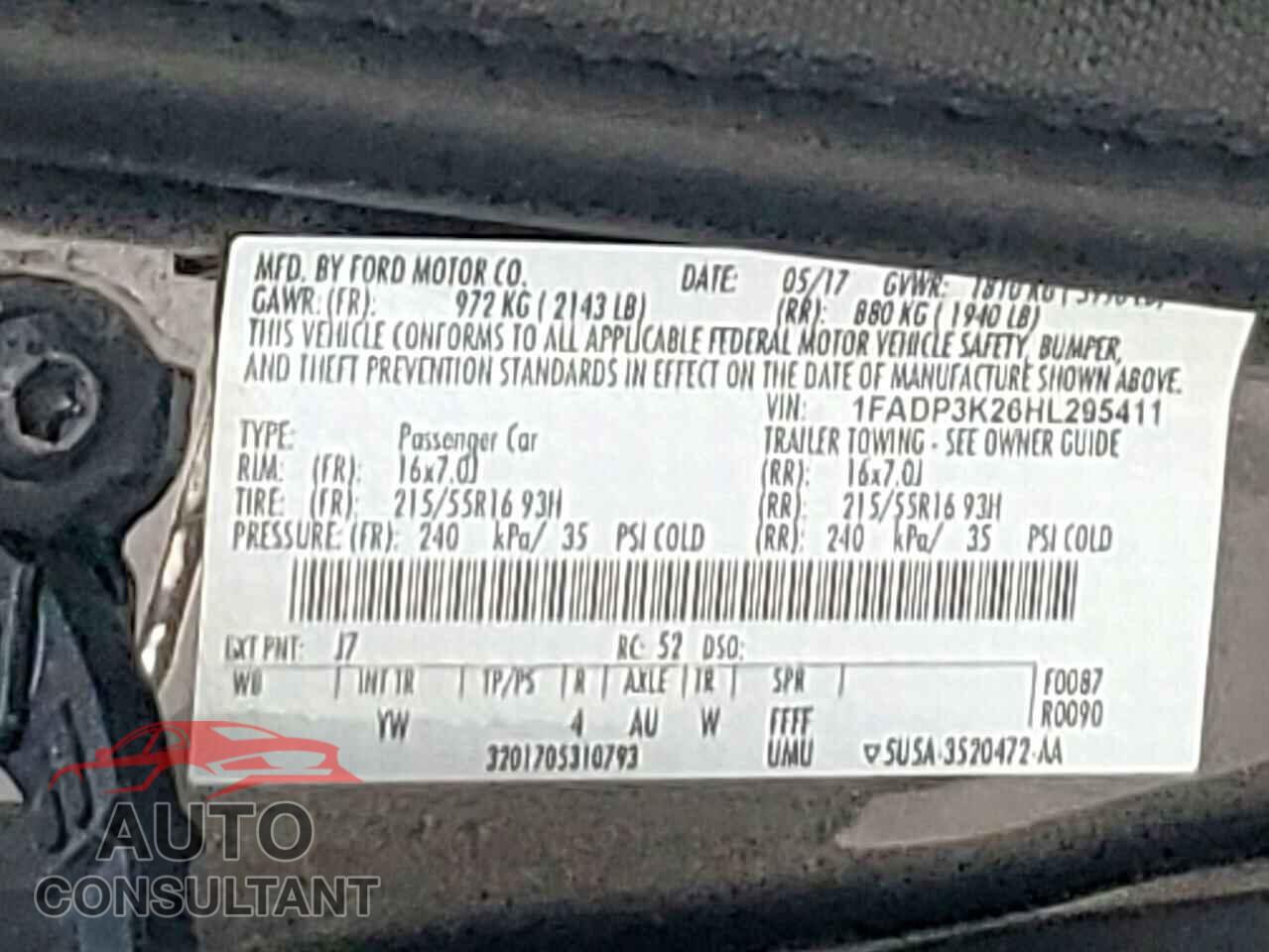 FORD FOCUS 2017 - 1FADP3K26HL295411