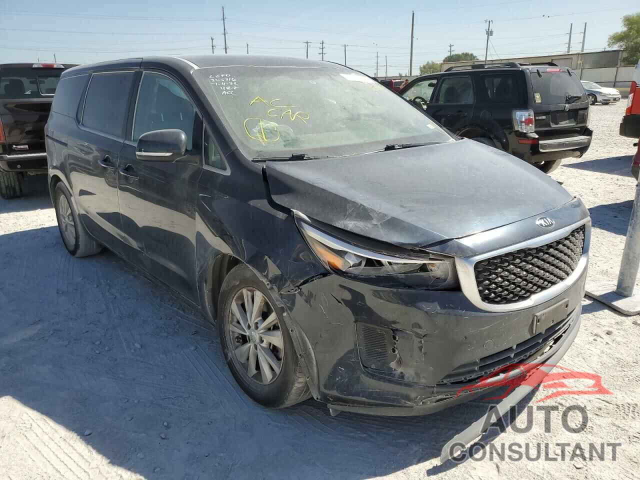 KIA SEDONA 2017 - KNDMB5C15H6245334