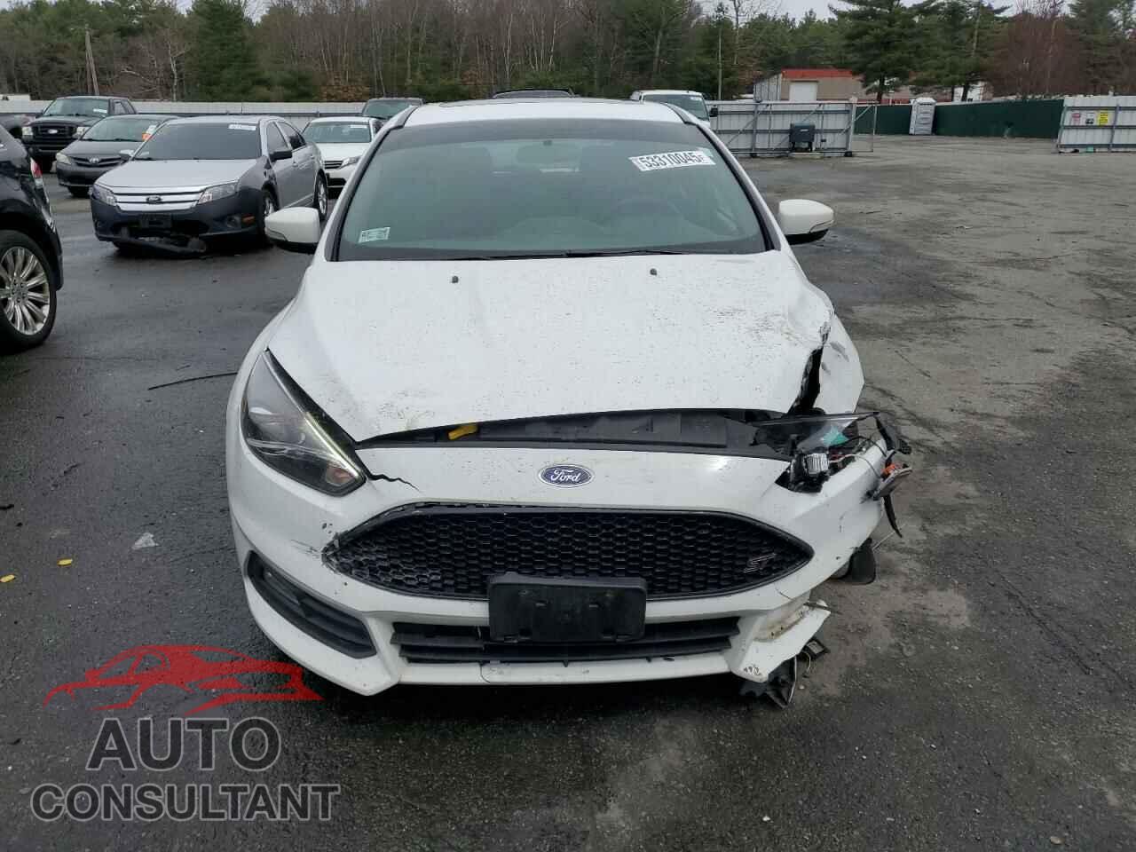 FORD FOCUS 2016 - 1FADP3L98GL323445