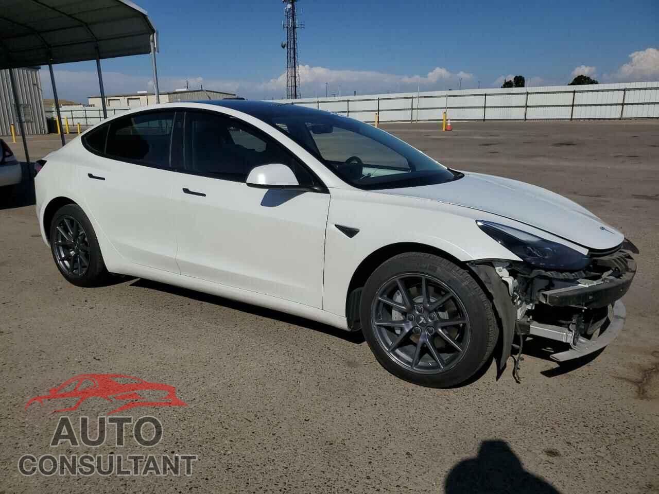 TESLA MODEL 3 2022 - 5YJ3E1EA5NF252440