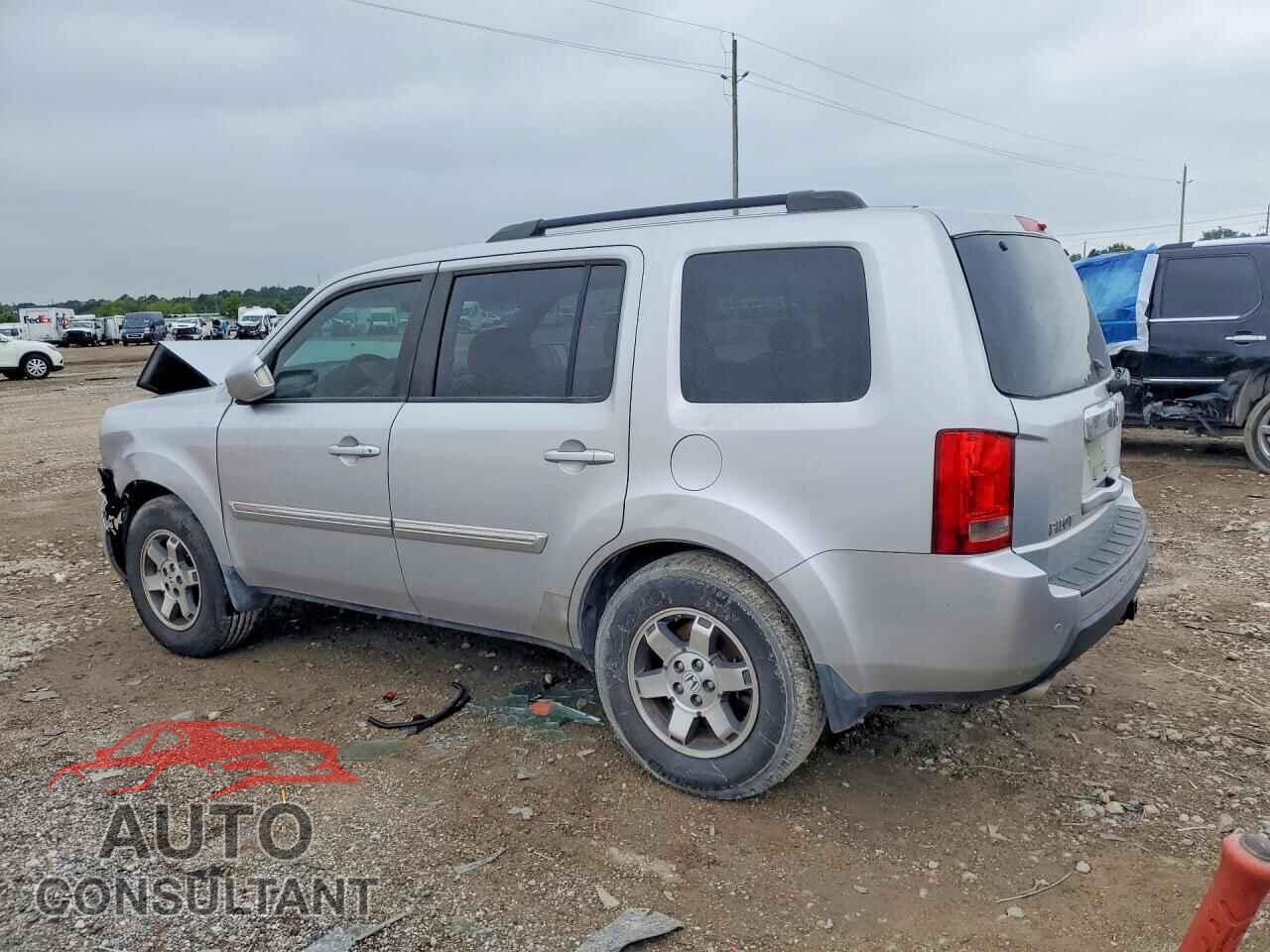 HONDA PILOT 2011 - 5FNYF3H93BB030491