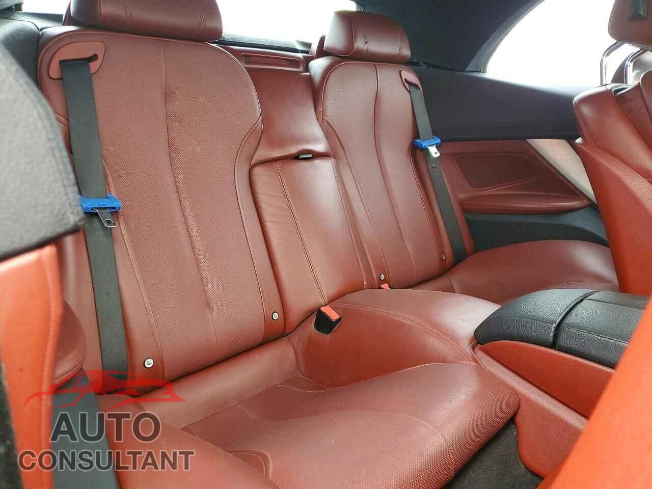 BMW 6 SERIES 2012 - WBALZ3C55CDL73444