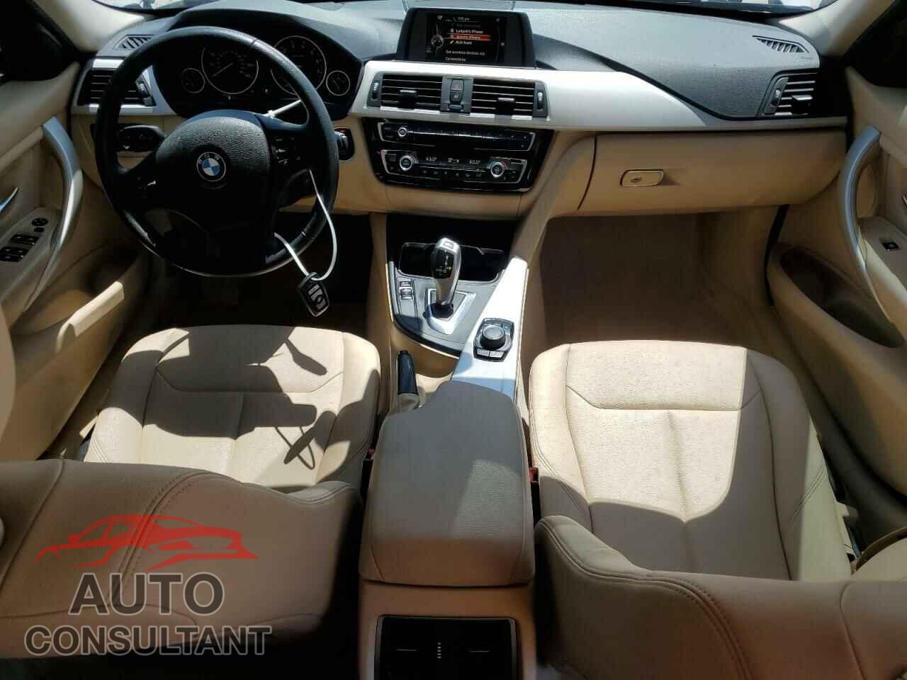 BMW 3 SERIES 2016 - WBA8E1G59GNU12441