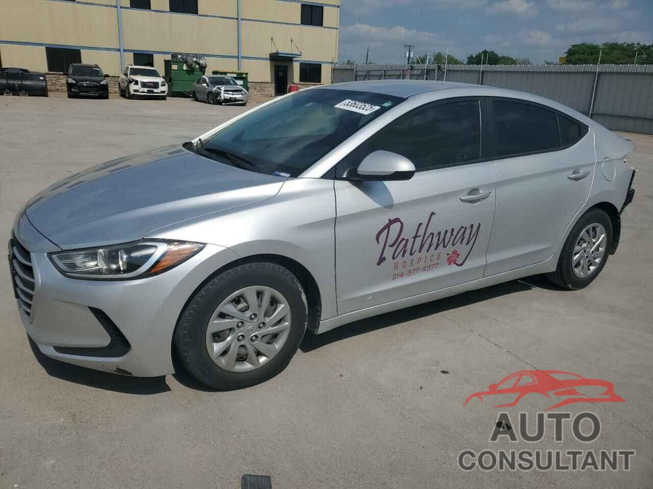 HYUNDAI ELANTRA 2018 - KMHD74LF3JU665856