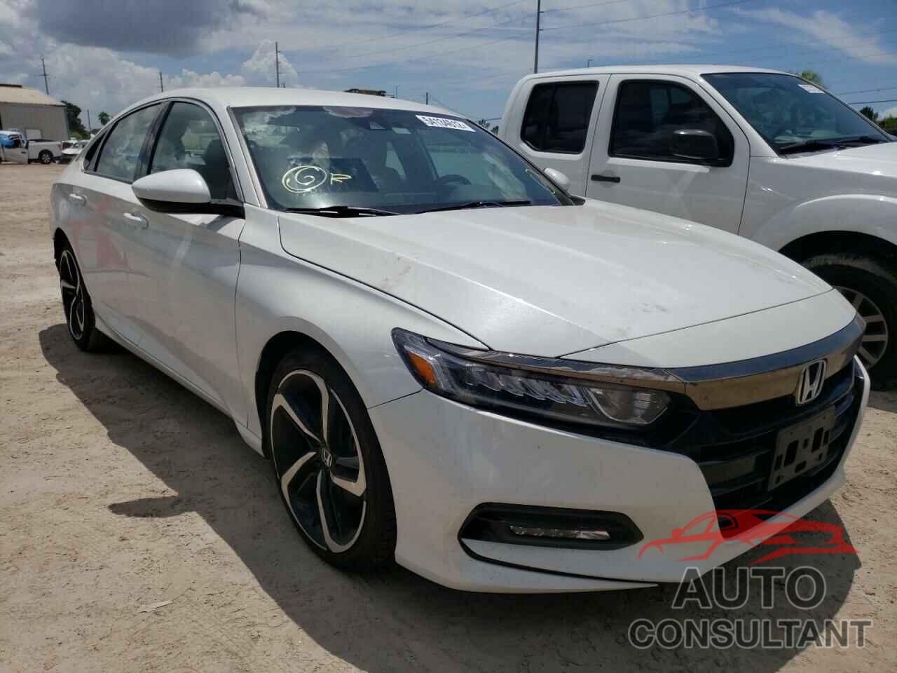HONDA ACCORD 2018 - 1HGCV1F33JA011013