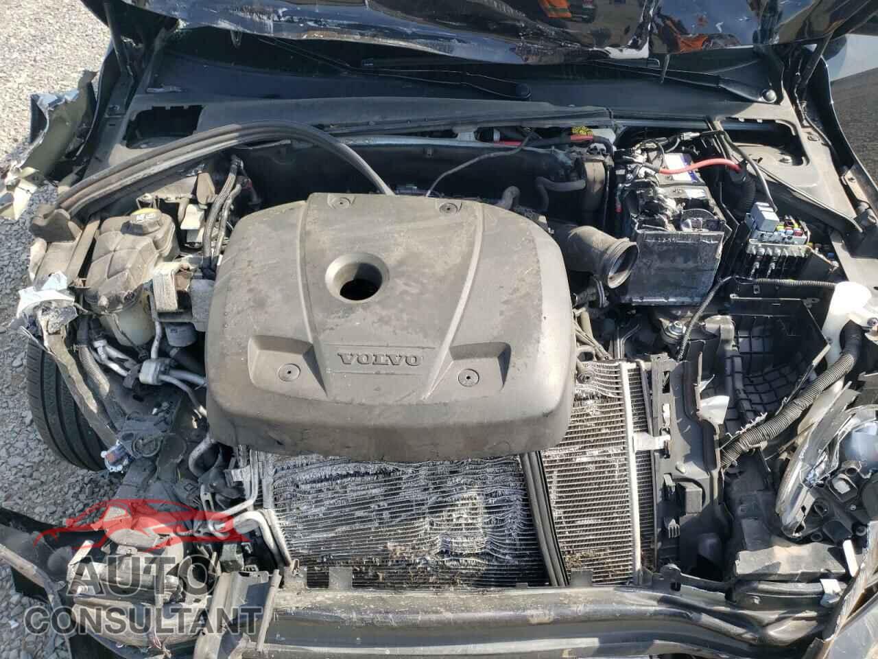 VOLVO S60 2018 - LYV402TK8JB168564