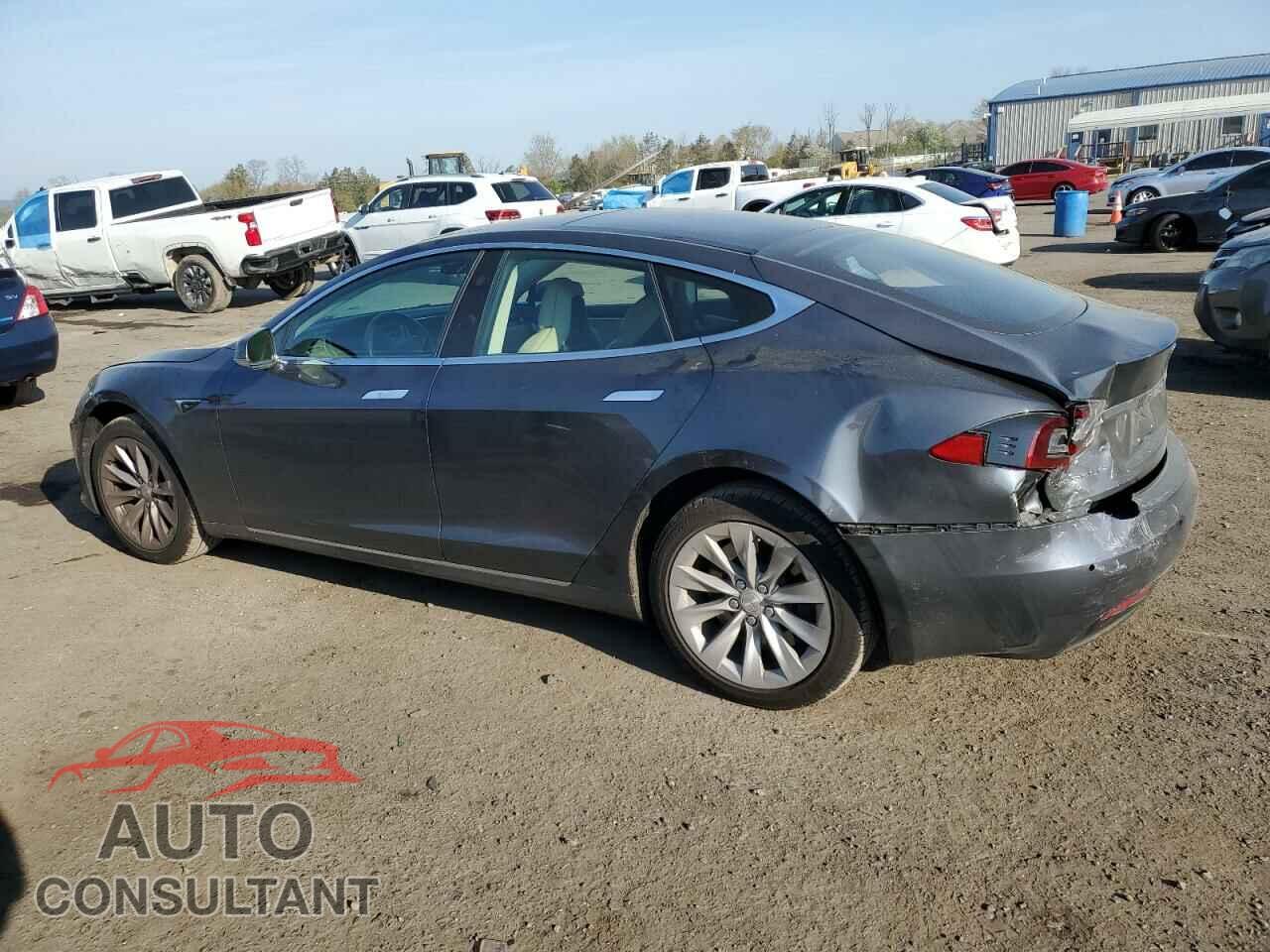 TESLA MODEL S 2017 - 5YJSA1E21HF199451